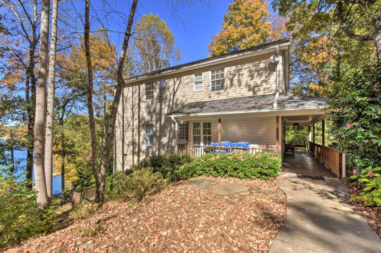 Lake Keowee Escape With Dock, Deck And Lake Access! Six Mile Eksteriør bilde